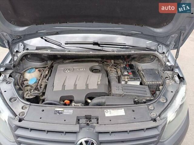 Сірий Фольксваген Кадді, об'ємом двигуна 2 л та пробігом 177 тис. км за 11300 $, фото 15 на Automoto.ua
