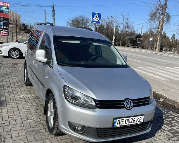 Серый Фольксваген Кадди, объемом двигателя 2 л и пробегом 350 тыс. км за 12750 $, фото 51 на Automoto.ua
