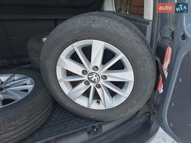 Сірий Фольксваген Кадді, об'ємом двигуна 1.97 л та пробігом 90 тис. км за 16200 $, фото 10 на Automoto.ua