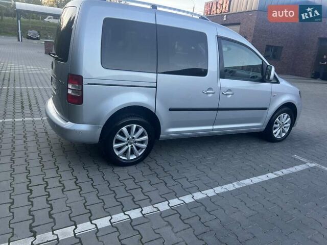 Серый Фольксваген Кадди, объемом двигателя 1.97 л и пробегом 240 тыс. км за 13500 $, фото 6 на Automoto.ua