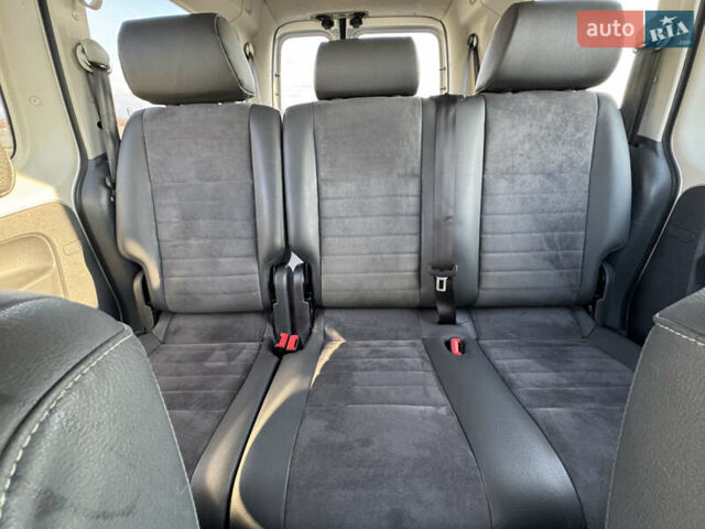 Серый Фольксваген Кадди, объемом двигателя 2 л и пробегом 263 тыс. км за 13850 $, фото 56 на Automoto.ua