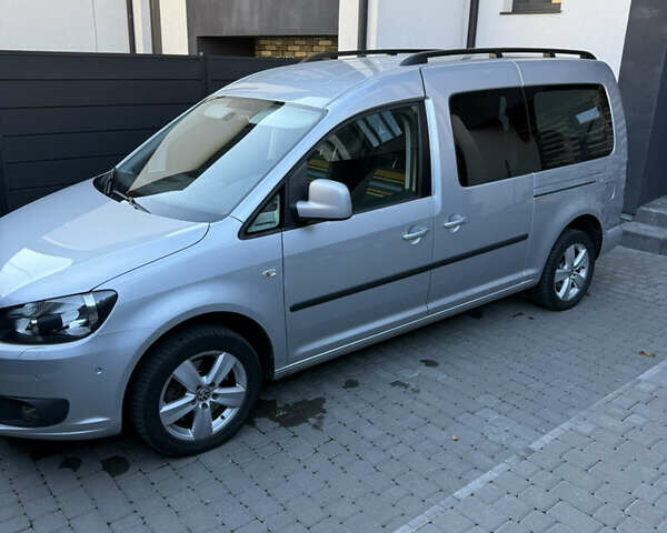 Серый Фольксваген Кадди, объемом двигателя 1.97 л и пробегом 260 тыс. км за 12800 $, фото 2 на Automoto.ua