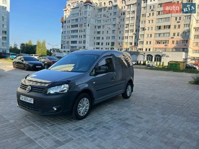 Серый Фольксваген Кадди, объемом двигателя 1.6 л и пробегом 95 тыс. км за 11500 $, фото 1 на Automoto.ua