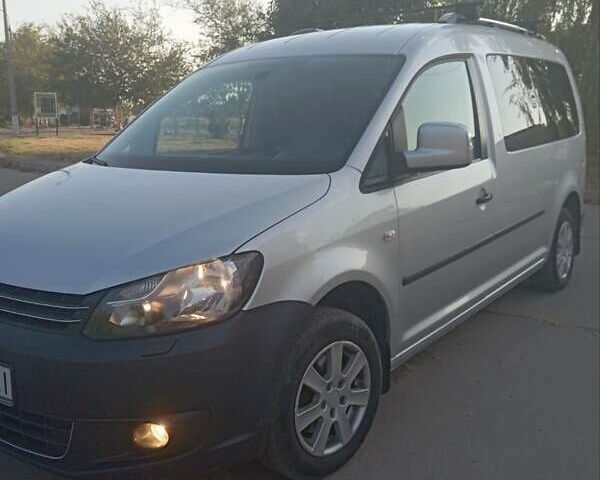 Сірий Фольксваген Кадді, об'ємом двигуна 1.6 л та пробігом 220 тис. км за 13700 $, фото 7 на Automoto.ua