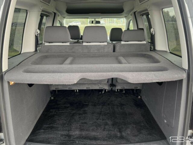 Сірий Фольксваген Кадді, об'ємом двигуна 1.6 л та пробігом 248 тис. км за 6950 $, фото 15 на Automoto.ua