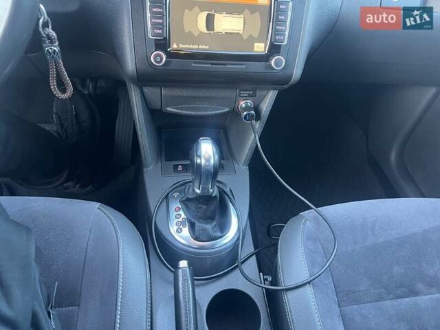 Серый Фольксваген Кадди, объемом двигателя 1.97 л и пробегом 240 тыс. км за 13500 $, фото 25 на Automoto.ua