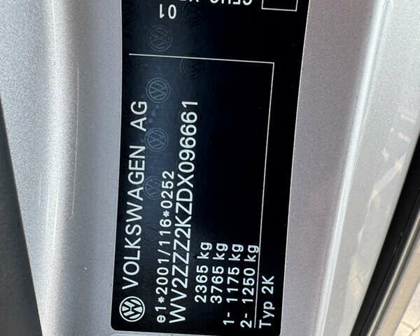 Серый Фольксваген Кадди, объемом двигателя 2 л и пробегом 263 тыс. км за 13850 $, фото 35 на Automoto.ua