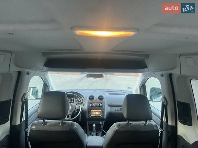 Серый Фольксваген Кадди, объемом двигателя 1.97 л и пробегом 240 тыс. км за 13500 $, фото 27 на Automoto.ua