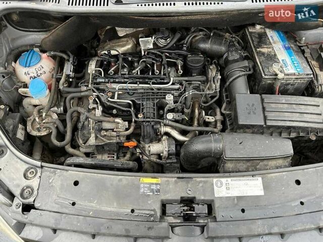 Серый Фольксваген Кадди, объемом двигателя 1.6 л и пробегом 174 тыс. км за 10450 $, фото 7 на Automoto.ua