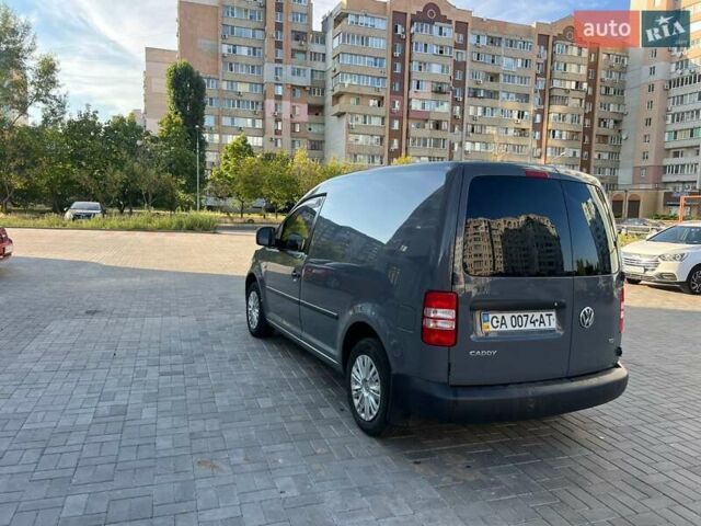 Серый Фольксваген Кадди, объемом двигателя 1.6 л и пробегом 95 тыс. км за 11500 $, фото 3 на Automoto.ua