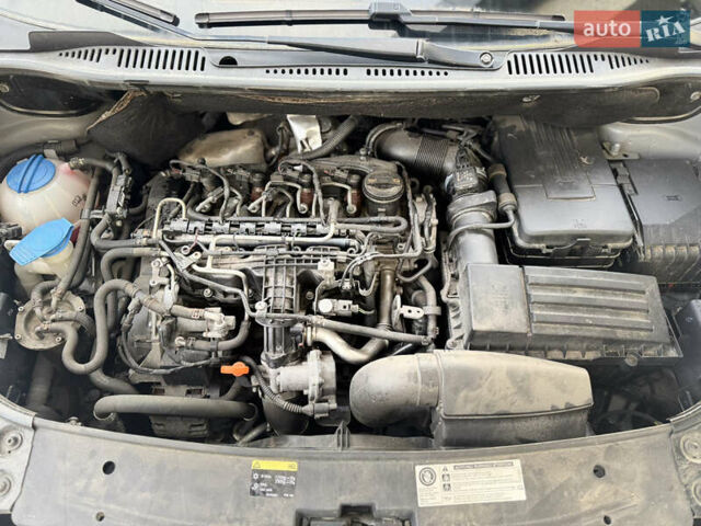 Сірий Фольксваген Кадді, об'ємом двигуна 1.6 л та пробігом 260 тис. км за 12850 $, фото 35 на Automoto.ua