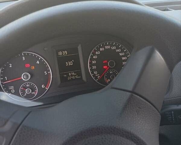 Сірий Фольксваген Кадді, об'ємом двигуна 1.6 л та пробігом 220 тис. км за 13700 $, фото 9 на Automoto.ua