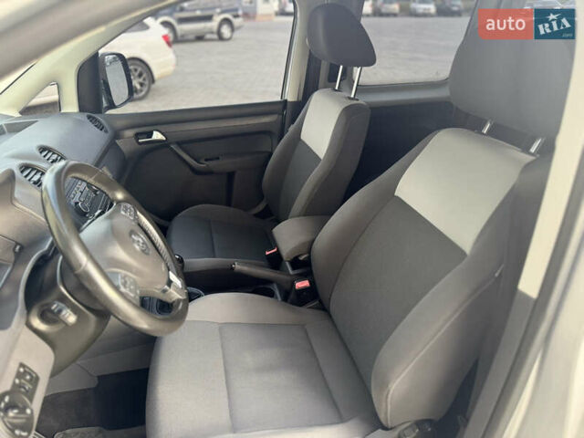 Сірий Фольксваген Кадді, об'ємом двигуна 1.6 л та пробігом 260 тис. км за 12800 $, фото 31 на Automoto.ua