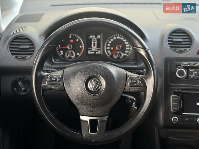 Сірий Фольксваген Кадді, об'ємом двигуна 1.6 л та пробігом 260 тис. км за 12850 $, фото 31 на Automoto.ua