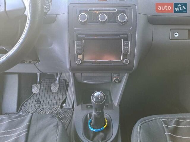 Сірий Фольксваген Кадді, об'ємом двигуна 1.97 л та пробігом 90 тис. км за 16200 $, фото 18 на Automoto.ua