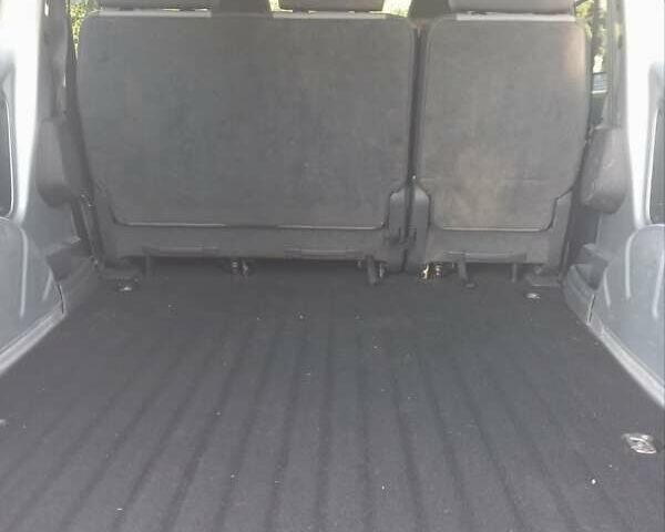 Сірий Фольксваген Кадді, об'ємом двигуна 1.6 л та пробігом 220 тис. км за 13700 $, фото 13 на Automoto.ua