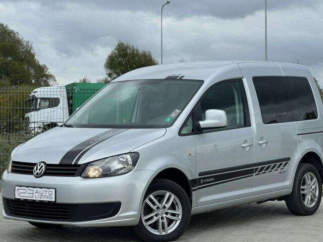 Сірий Фольксваген Кадді, об'ємом двигуна 1.6 л та пробігом 248 тис. км за 6950 $, фото 4 на Automoto.ua