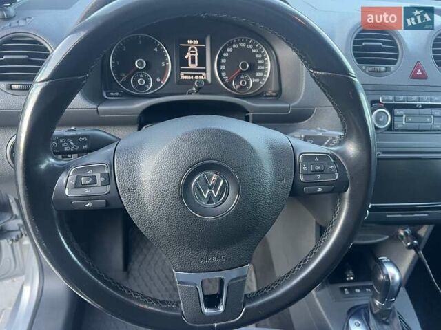Серый Фольксваген Кадди, объемом двигателя 1.97 л и пробегом 240 тыс. км за 13500 $, фото 23 на Automoto.ua
