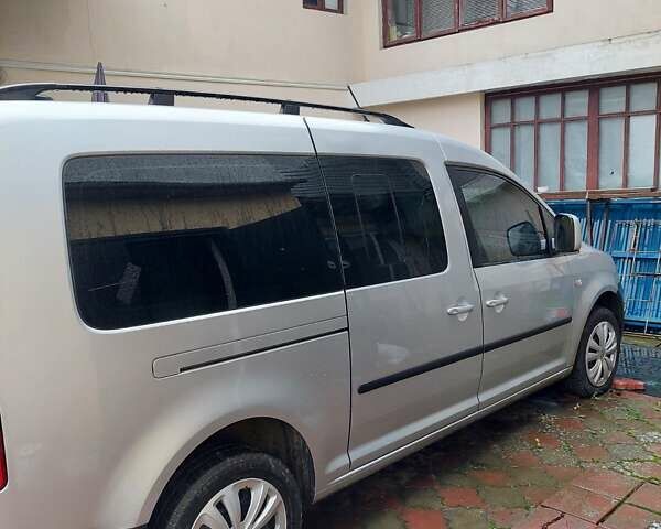 Сірий Фольксваген Кадді, об'ємом двигуна 2 л та пробігом 270 тис. км за 14050 $, фото 1 на Automoto.ua