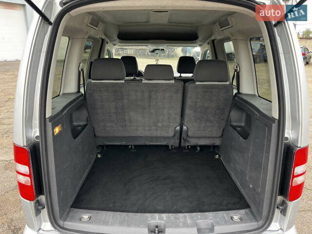 Серый Фольксваген Кадди, объемом двигателя 1.6 л и пробегом 237 тыс. км за 11999 $, фото 32 на Automoto.ua