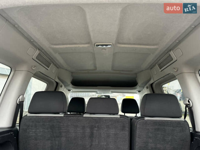 Серый Фольксваген Кадди, объемом двигателя 1.6 л и пробегом 237 тыс. км за 11999 $, фото 33 на Automoto.ua