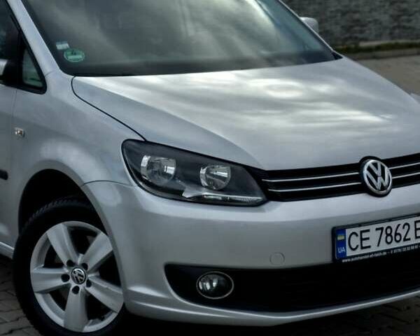 Серый Фольксваген Кадди, объемом двигателя 1.6 л и пробегом 248 тыс. км за 13700 $, фото 4 на Automoto.ua