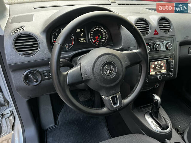 Сірий Фольксваген Кадді, об'ємом двигуна 1.6 л та пробігом 237 тис. км за 11999 $, фото 22 на Automoto.ua
