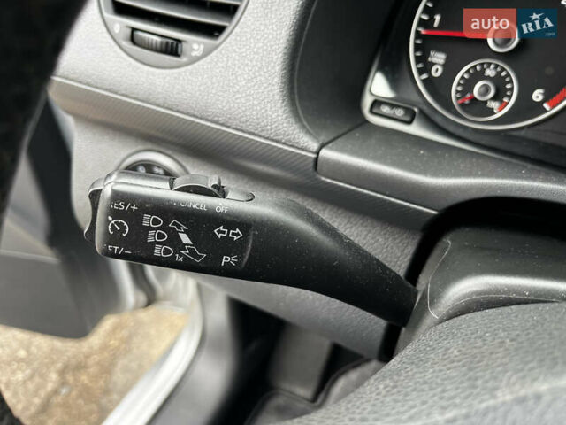 Сірий Фольксваген Кадді, об'ємом двигуна 1.6 л та пробігом 237 тис. км за 11999 $, фото 21 на Automoto.ua