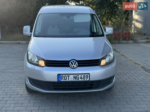 Фольксваген Кадди 2014 в Львове на Automoto.ua Серый Фольксваген Кадди, объемом двигателя 1.6 л и пробегом 190 тыс. км за 12100 $, фото 1 на Automoto.ua