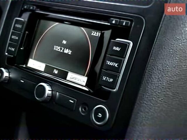 Серый Фольксваген Кадди, объемом двигателя 1.6 л и пробегом 248 тыс. км за 13700 $, фото 64 на Automoto.ua