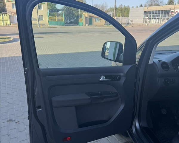 Фольксваген Кадди 2014 в Белой Церкве на Automoto.ua Серый Фольксваген Кадди, объемом двигателя 1.6 л и пробегом 217 тыс. км за 12200 $, фото 23 на Automoto.ua