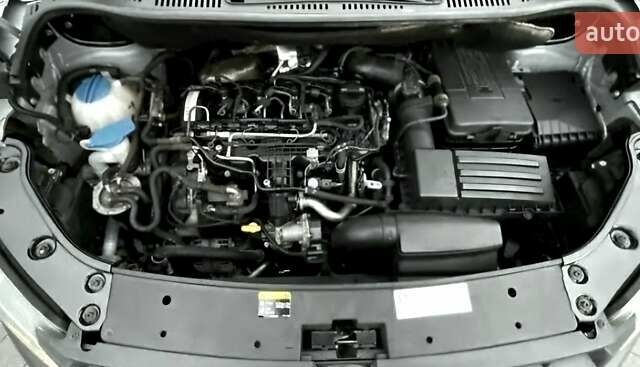 Серый Фольксваген Кадди, объемом двигателя 1.6 л и пробегом 248 тыс. км за 13700 $, фото 48 на Automoto.ua