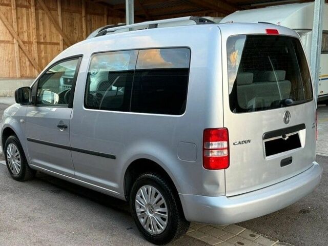 Серый Фольксваген Кадди, объемом двигателя 1.6 л и пробегом 143 тыс. км за 7400 $, фото 6 на Automoto.ua