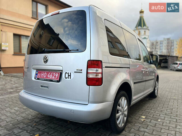 Сірий Фольксваген Кадді, об'ємом двигуна 1.6 л та пробігом 237 тис. км за 11999 $, фото 14 на Automoto.ua