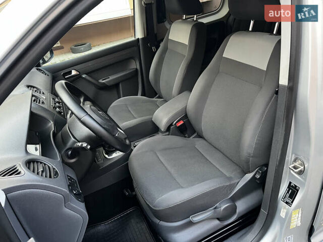 Сірий Фольксваген Кадді, об'ємом двигуна 1.6 л та пробігом 237 тис. км за 11999 $, фото 18 на Automoto.ua