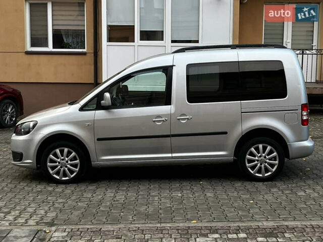 Сірий Фольксваген Кадді, об'ємом двигуна 1.6 л та пробігом 237 тис. км за 11999 $, фото 7 на Automoto.ua