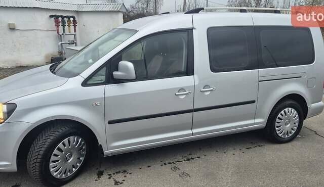 Серый Фольксваген Кадди, объемом двигателя 2 л и пробегом 300 тыс. км за 13500 $, фото 4 на Automoto.ua