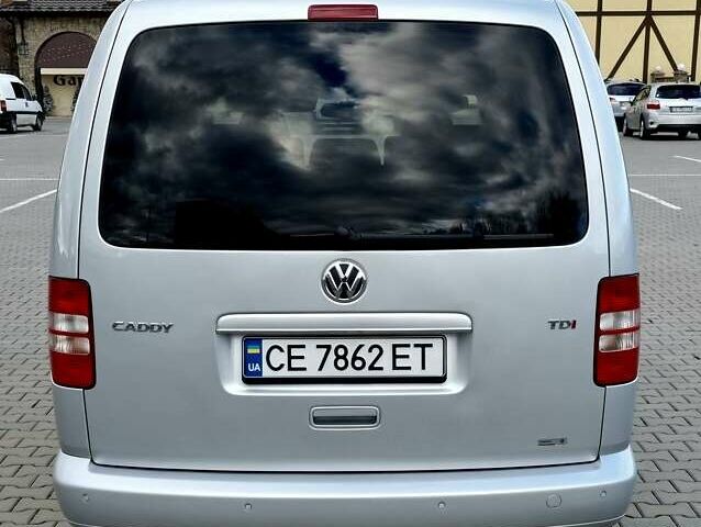 Серый Фольксваген Кадди, объемом двигателя 1.6 л и пробегом 248 тыс. км за 13700 $, фото 24 на Automoto.ua
