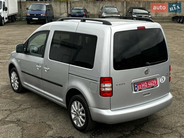 Серый Фольксваген Кадди, объемом двигателя 1.6 л и пробегом 237 тыс. км за 11999 $, фото 11 на Automoto.ua