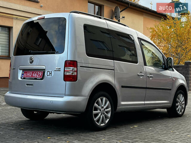 Сірий Фольксваген Кадді, об'ємом двигуна 1.6 л та пробігом 237 тис. км за 11999 $, фото 10 на Automoto.ua