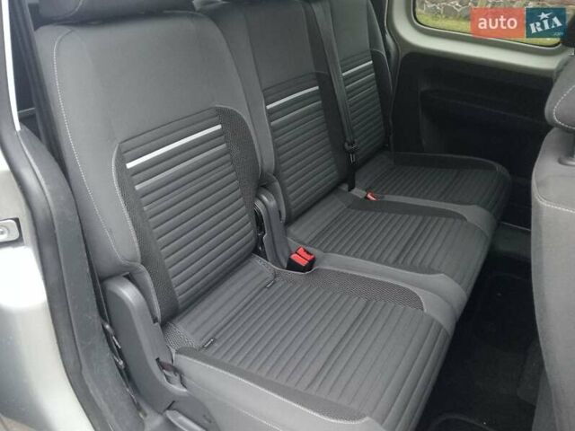 Серый Фольксваген Кадди, объемом двигателя 2 л и пробегом 254 тыс. км за 14500 $, фото 23 на Automoto.ua