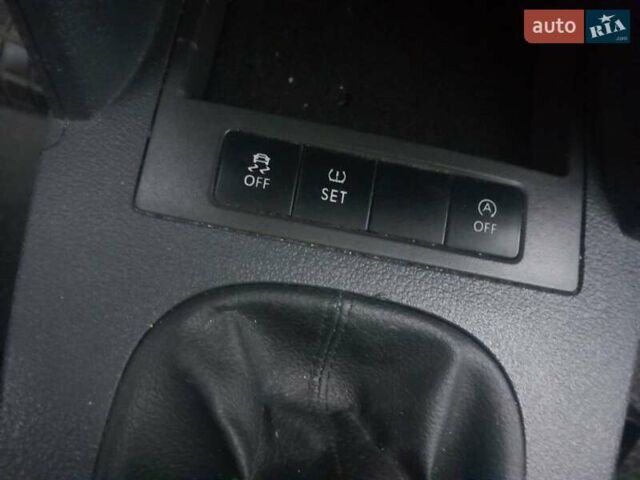 Серый Фольксваген Кадди, объемом двигателя 1.6 л и пробегом 298 тыс. км за 12500 $, фото 21 на Automoto.ua