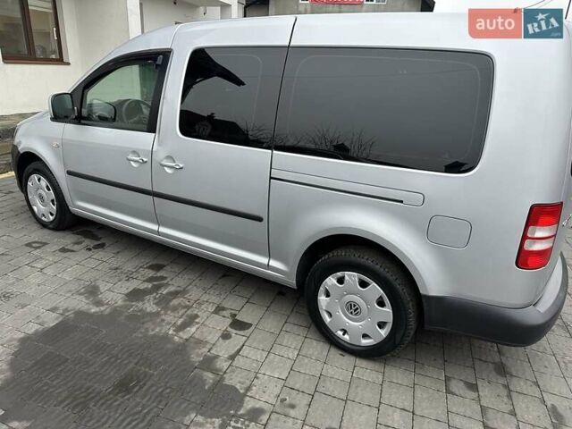 Сірий Фольксваген Кадді, об'ємом двигуна 1.6 л та пробігом 277 тис. км за 12500 $, фото 6 на Automoto.ua