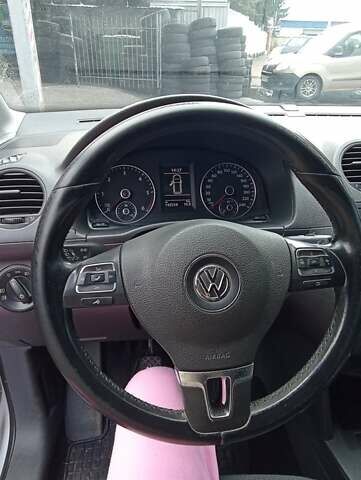 Фольксваген Кадди 2015 в Житомире на Automoto.ua Серый Фольксваген Кадди, объемом двигателя 1.97 л и пробегом 192 тыс. км за 13800 $, фото 20 на Automoto.ua