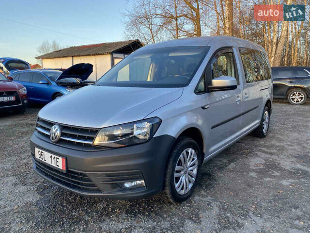 Серый Фольксваген Кадди, объемом двигателя 2 л и пробегом 214 тыс. км за 15700 $, фото 2 на Automoto.ua