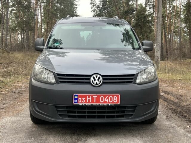 Серый Фольксваген Кадди, объемом двигателя 1.6 л и пробегом 196 тыс. км за 11300 $, фото 2 на Automoto.ua