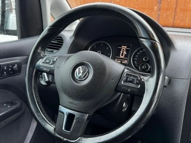 Серый Фольксваген Кадди, объемом двигателя 1.6 л и пробегом 122 тыс. км за 8300 $, фото 12 на Automoto.ua