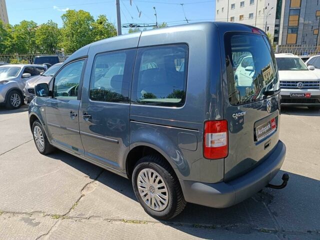 Сірий Фольксваген Кадді, об'ємом двигуна 3 л та пробігом 247 тис. км за 6740 $, фото 4 на Automoto.ua