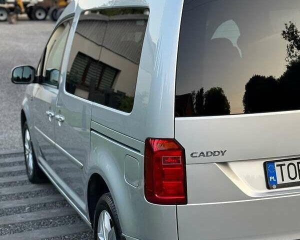 Серый Фольксваген Кадди, объемом двигателя 1.97 л и пробегом 110 тыс. км за 11000 $, фото 1 на Automoto.ua