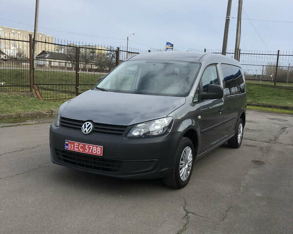 Сірий Фольксваген Кадді, об'ємом двигуна 1.6 л та пробігом 216 тис. км за 11999 $, фото 2 на Automoto.ua